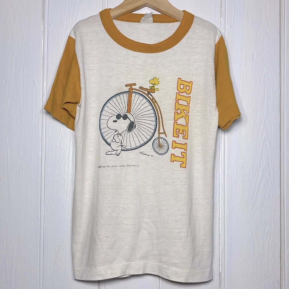 VINTAGE 79s Snoopy “BIKE IT” Ringer Tee – Original Peanuts Graphic